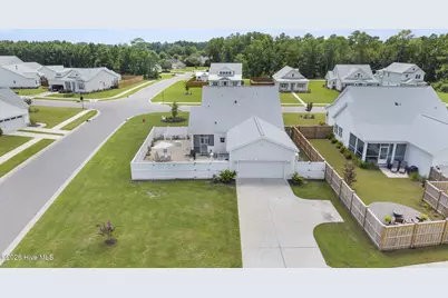 16 W Singing Avenue, Hampstead, NC 28443 - Photo 5