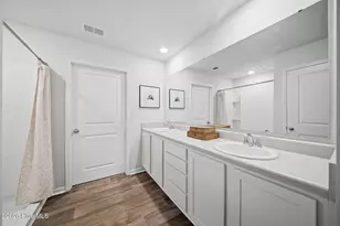 8327 E Highcroft Dr NE, Leland, NC 28451 - Photo 25