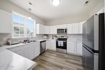 400 Brunswick Drive, Jacksonville, NC 28546 - Photo 17