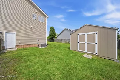 400 Brunswick Drive, Jacksonville, NC 28546 - Photo 3