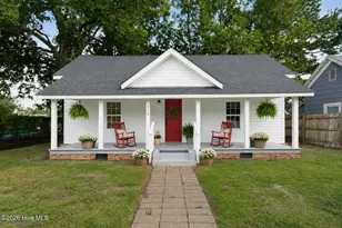 316 E Walter St, Whiteville, NC 28472 - Photo 1