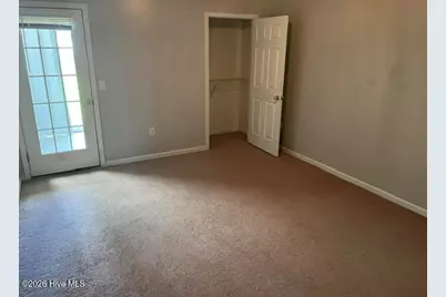 1103 Courtyard W, Newport, NC 28570 - Photo 11