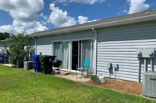 1103 Courtyard W, Newport, NC 28570 - Photo 3