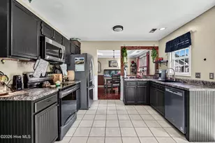 300 Pommel Ct, Jacksonville, NC 28540 - Photo 13