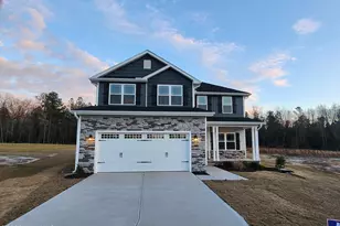 816 Hidden Brg Dr, Jacksonville, NC 28546 - Photo 1
