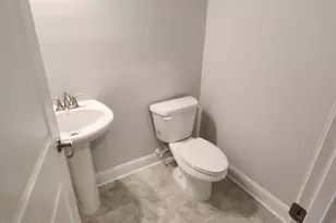 816 Hidden Brg Dr, Jacksonville, NC 28546 - Photo 5