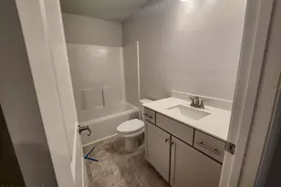 816 Hidden Brg Dr, Jacksonville, NC 28546 - Photo 17