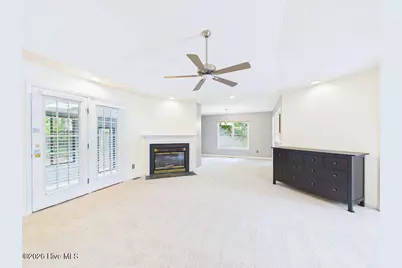 159 Kensington Way, Aberdeen, NC 28315 - Photo 7
