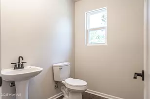 780 W Illinois Ave, Southern Pines, NC 28387 - Photo 15