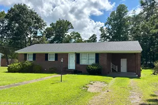 111 Varsity Rd, Murfreesboro, NC 27855 - Photo 1