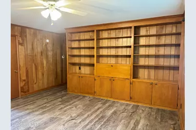 111 Varsity Road, Murfreesboro, NC 27855 - Photo 9