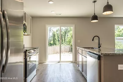 535 S Henley Street, Southern Pines, NC 28387 - Photo 13