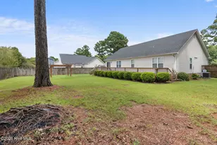 231 English Walnut Dr, Richlands, NC 28574 - Photo 27
