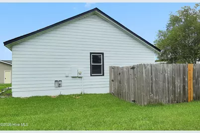 109 Milestone Court, Jacksonville, NC 28546 - Photo 37