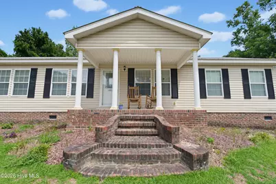 1002 First Avenue, Whiteville, NC 28472 - Photo 3