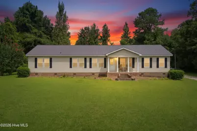 1002 First Avenue, Whiteville, NC 28472 - Photo 1