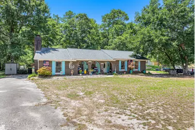307 Yaupon Drive, Southport, NC 28461 - Photo 3