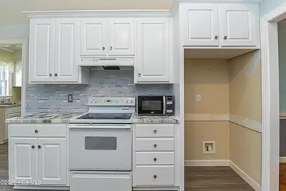 308 Hunters Creek Drive, Goldsboro, NC 27534 - Photo 5