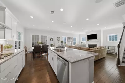 7228 Maple Leaf Drive, Wilmington, NC 28411 - Photo 25