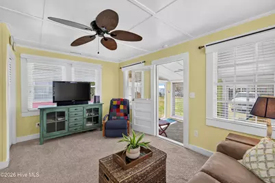 617 S 3rd Avenue, Kure Beach, NC 28449 - Photo 21