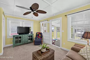 617 S 3rd Ave, Kure Beach, NC 28449 - Photo 21
