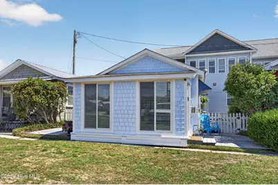 617 S 3rd Avenue, Kure Beach, NC 28449 - Photo 1