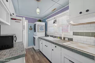 617 S 3rd Ave, Kure Beach, NC 28449 - Photo 23