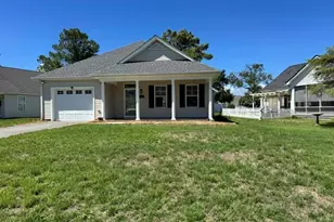 4975 N Hampton Dr SE, Southport, NC 28461 - Photo 1