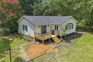 102 Juniper Ct, West End, NC 27376 - Photo 1