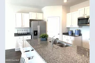 608 Airlie Vista Lane, Surf City, NC 28445 - Photo 3