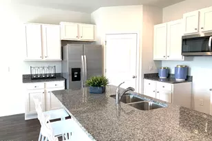 608 Airlie Vista Ln, Surf City, NC 28445 - Photo 3