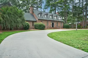 4001 Lochinvar Ln, Rocky Mount, NC 27804 - Photo 3