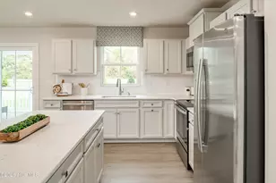 101 Padma St, Moyock, NC 27958 - Photo 5