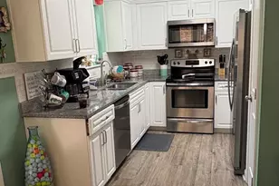 143 NW 4th St, Oak Island, NC 28465 - Photo 5