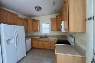 210 Chadwick Shores Dr, Sneads Ferry, NC 28460 - Photo 7