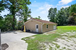 667 Hughes Rd, Hampstead, NC 28443 - Photo 33