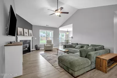 636 Wood Point Drive, Bunnlevel, NC 28323 - Photo 7