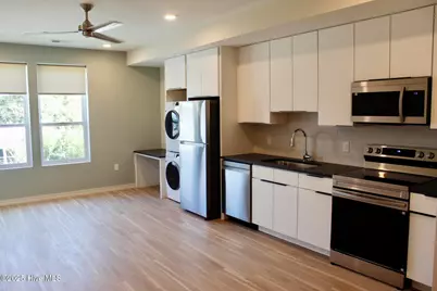 1124 Castle Street #303, Wilmington, NC 28401 - Photo 5