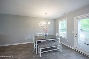 207 Dixie Cir, Clinton, NC 28328 - Photo 9