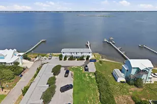 2306 Emerald Dr, Emerald Isle, NC 28594 - Photo 13