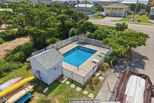 2306 Emerald Dr, Emerald Isle, NC 28594 - Photo 7