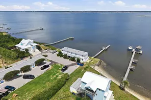 2306 Emerald Dr, Emerald Isle, NC 28594 - Photo 13