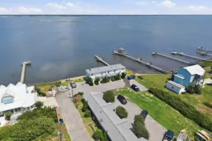 2306 Emerald Dr, Emerald Isle, NC 28594 - Photo 15