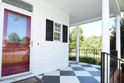 1129 Scarlet Oak Drive, Greenville, NC 27858 - Photo 3