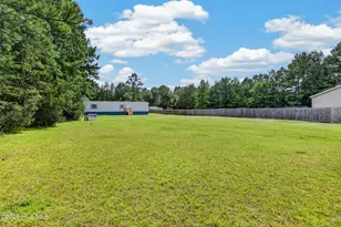 125 Woodleaf Ln, Jacksonville, NC 28540 - Photo 1