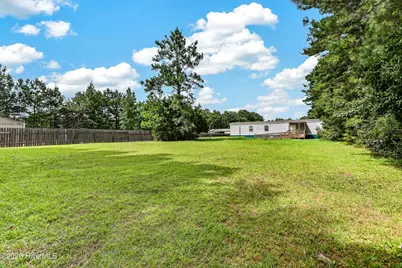 125 Woodleaf Lane, Jacksonville, NC 28540 - Photo 25