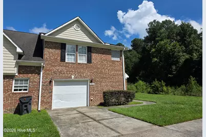 109 Cheyenne Court, Lake Waccamaw, NC 28450 - Photo 3