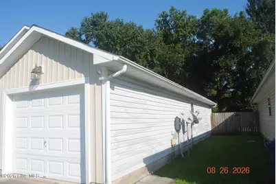 3022 Foxhorn Road, Jacksonville, NC 28546 - Photo 3