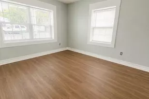 1303 King St, Wilmington, NC 28401 - Photo 5