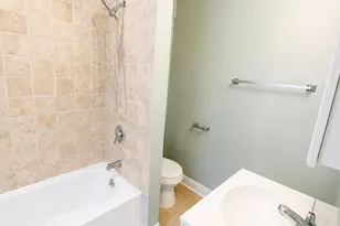 1103 Colonial Ave, Greenville, NC 27834 - Photo 17